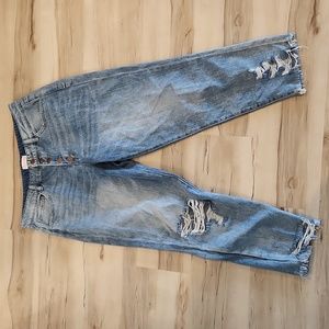 Pink lily distressed jeans inseam 26"